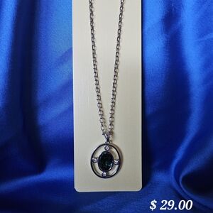 Elegant Silver Pendant Necklace